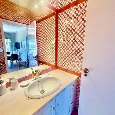 Two Bedroom Shangri La With Private Pool Appartamento Guia (Faro)
